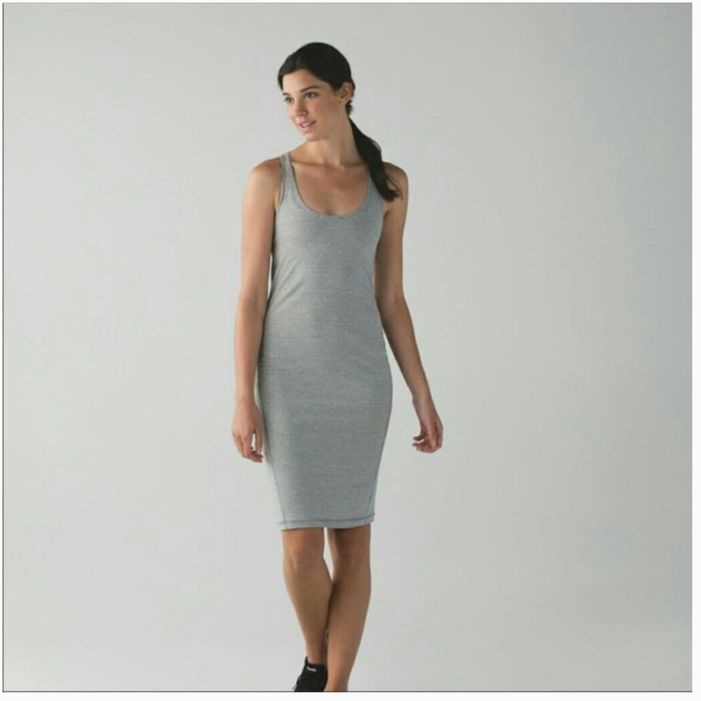 Lululemon dress NWT